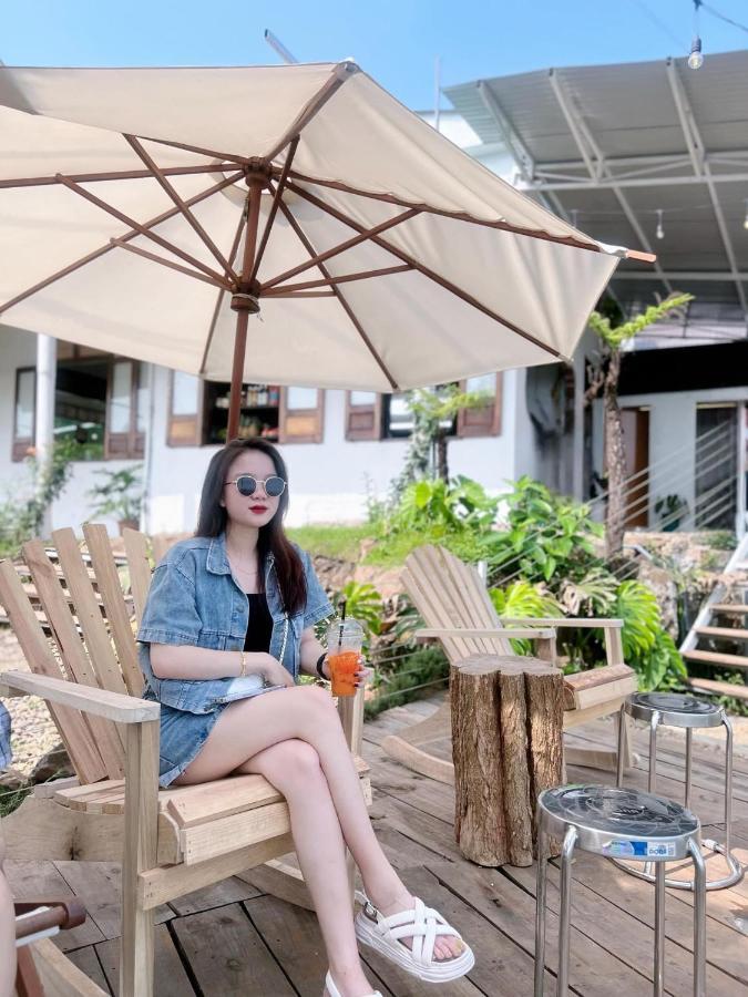 Retro Khe Sanh Aparthotel Lao Bao Exterior photo
